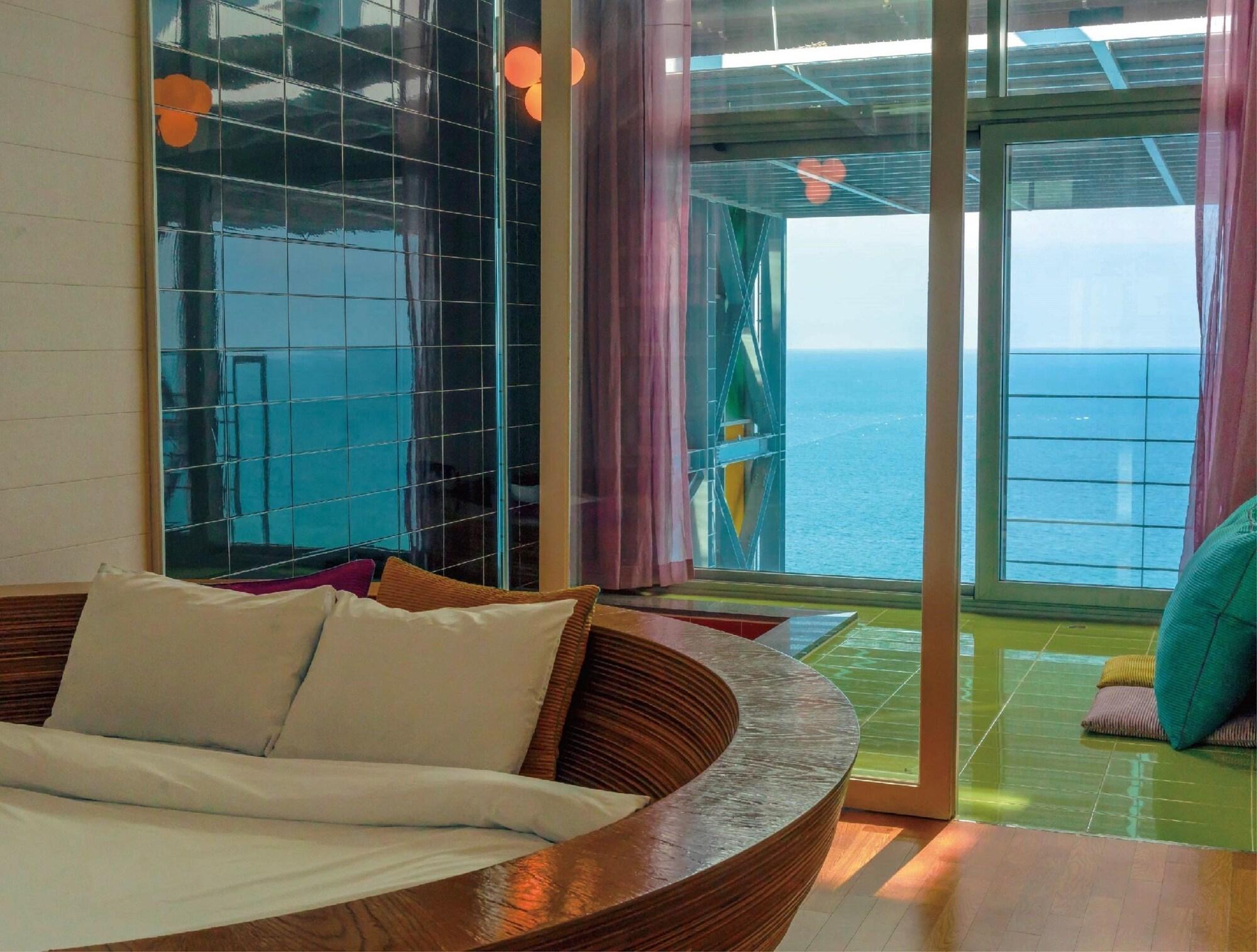 Haslla Art World Museum Hotel Gangneung Exteriör bild